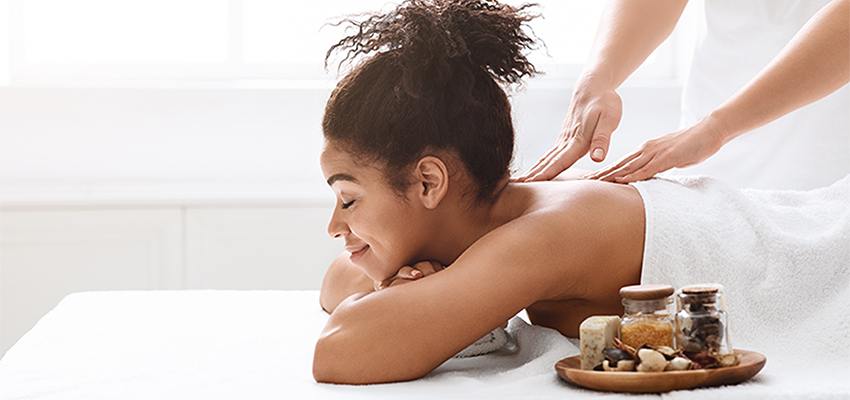 The Benefits of Aromatherapy During Massage
