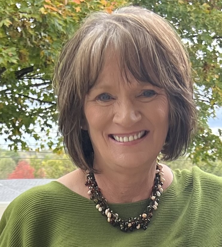 Carol Rajchel Headshot